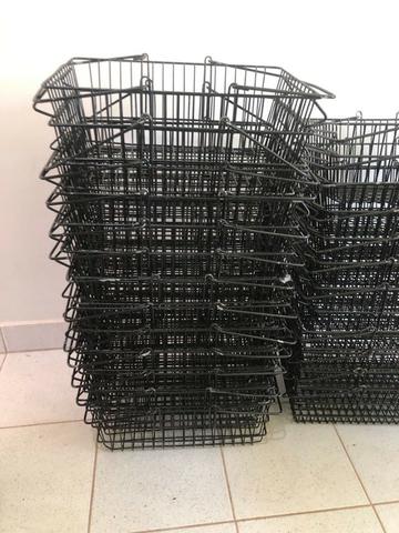 Cestinha de Supermercado Preta