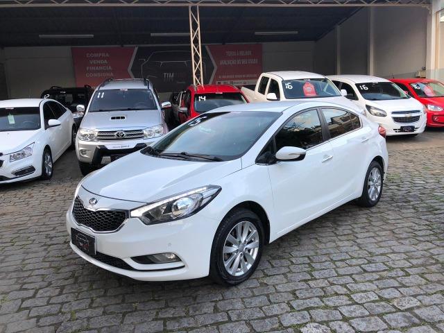 Kia Motors Cerato 1.6 Completo + GNV 5Geração 2015 - Foto 2