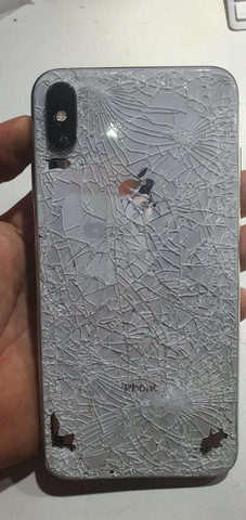 iPhone XS max 64gb, não liga