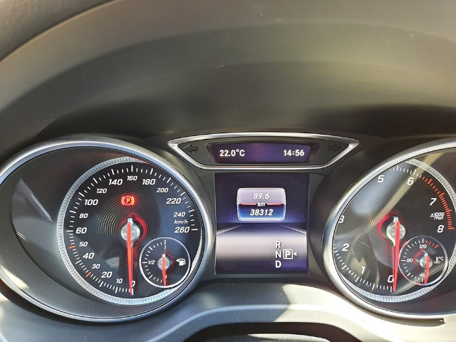 Mercedes Benz GLA 200 - Foto 5