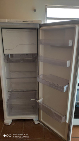 Geladeira Frost Free Electrolux - Foto 3