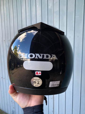 Capacete Honda HFS Essential 56 seminovo usado pouquíssimas vezes - Foto 2