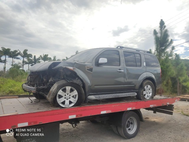 Sucata Nissan Pathfinder 4.0 V6 Gasolina 2005 - Foto 2
