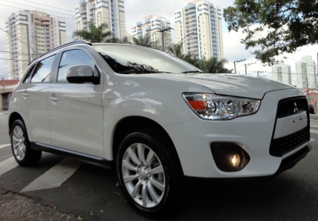 Mitsubishi Asx 2.0 2013 Retrovisor Farol Parachoque Motor Airbag Capo Lanterna Sucata