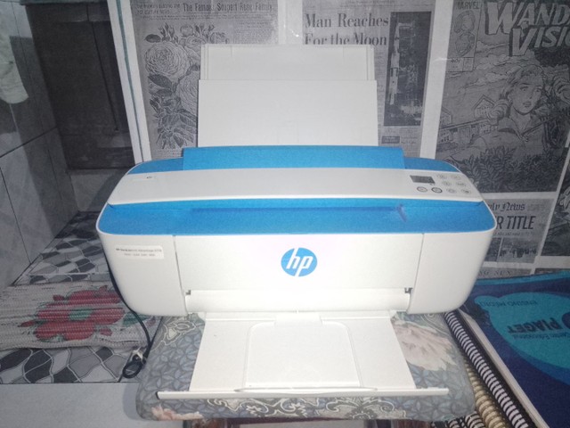 Impressora HP Deskjet Ink Advantage 3776 - Foto 2