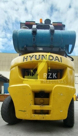 Empilhadeira Hyundai 2,5 Ton GLP - 2012