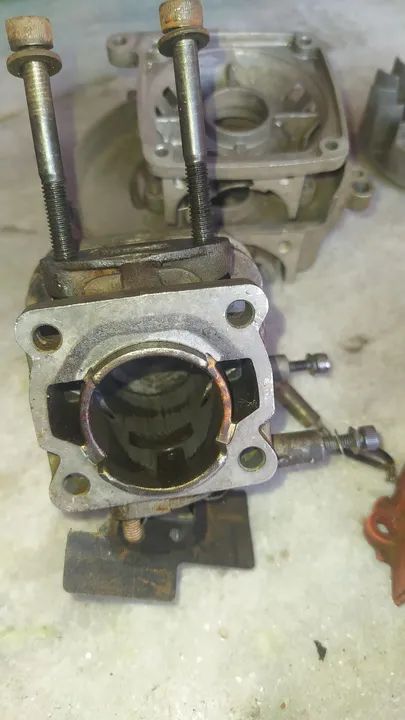Lote de peças de Motor para roçadeira. - Foto 4
