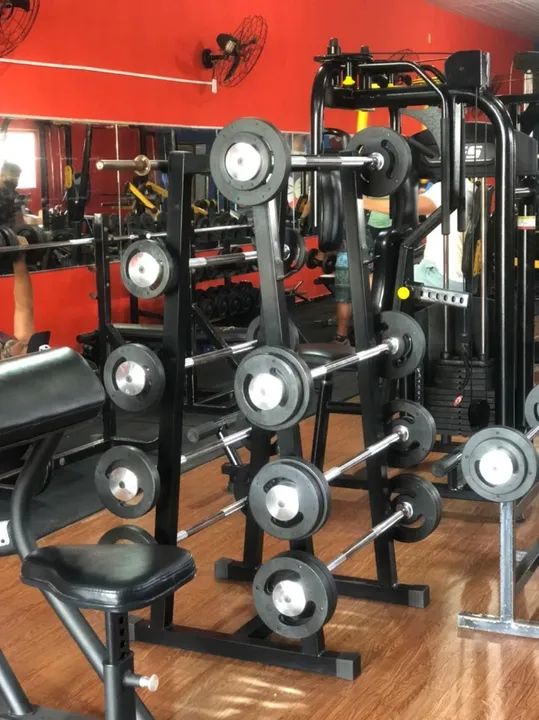 KIT BARRAS MONTADAS RETO OU W INJETADAS 12 Á 30KG + SUPORTE - Foto 3