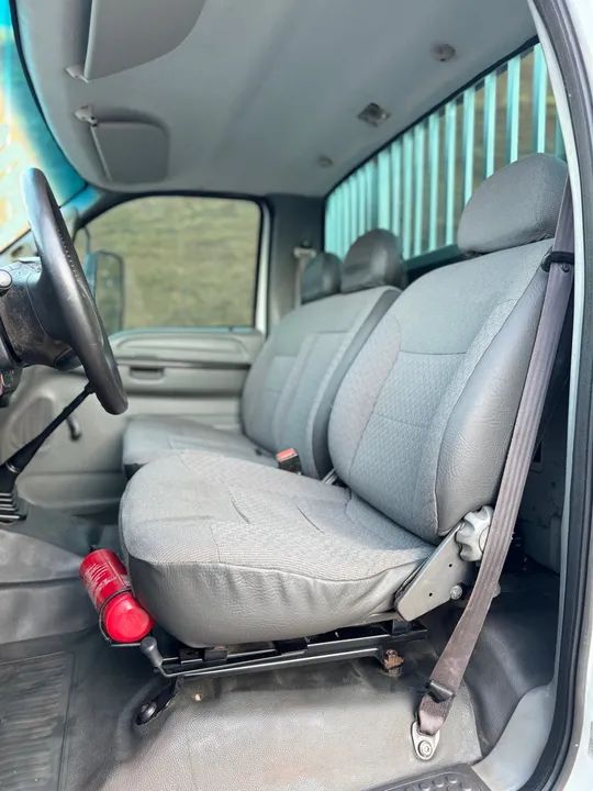 Ford F4000 4x4 Carroceria  - Foto 11