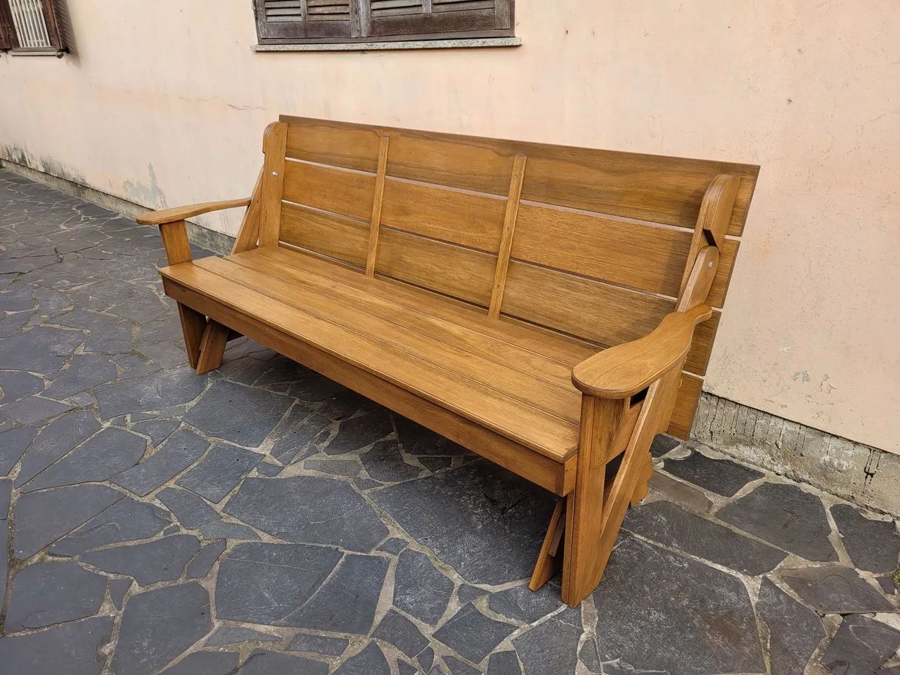 Banco que vira mesa com 2mts Madeira de Eucalipto Modelo Clássico  - Foto 5