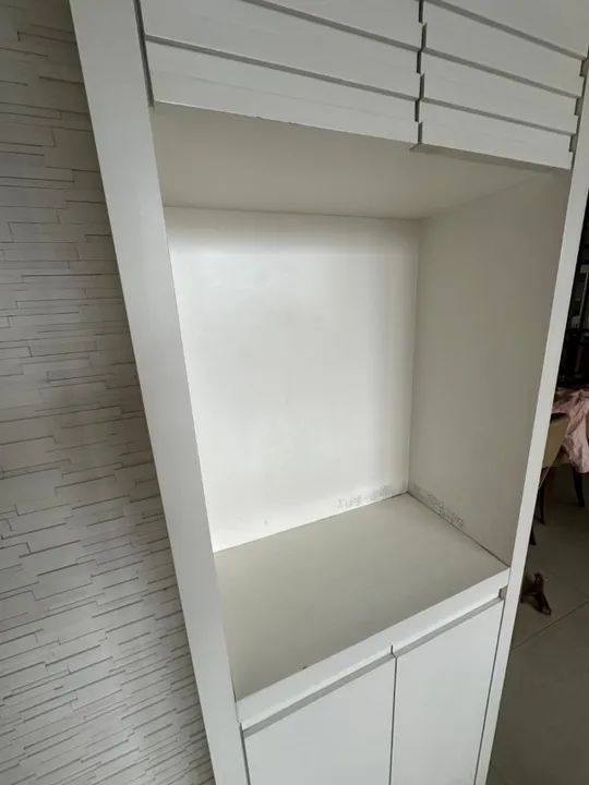 Móvel de madeira para apoio de chaves e decoração  - Foto 2