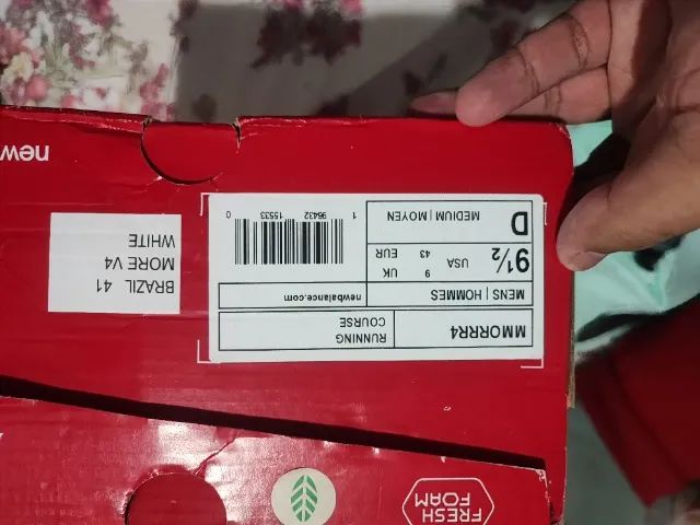 New Balance More V4 - Tam 41 - Special Edition - Foto 4