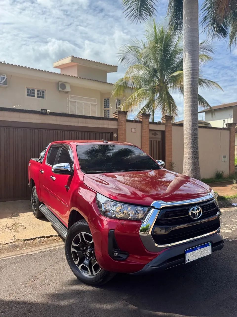 HILUX SRV 4x4 DIESEL 22/23 - BLINDADA - só 22 Mil KM
