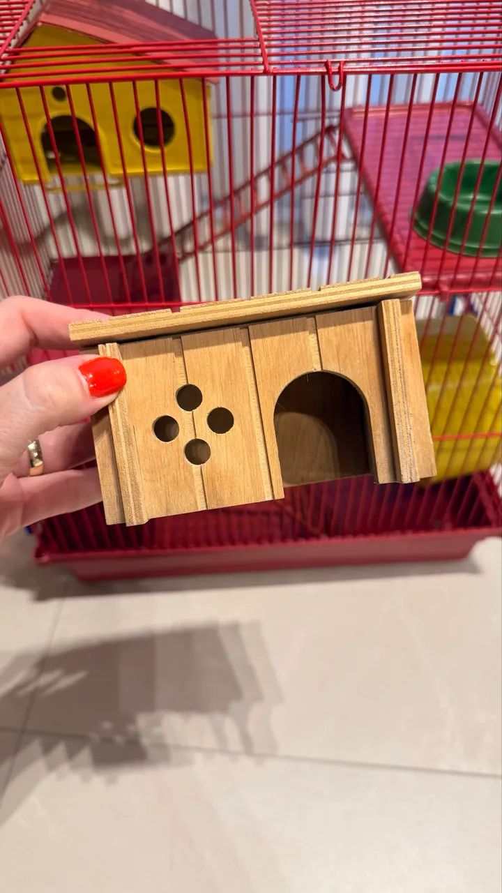 Gaiola hamster com casa grande completa 3 andares tubo verm cor vermelho Jel Plast - Foto 4