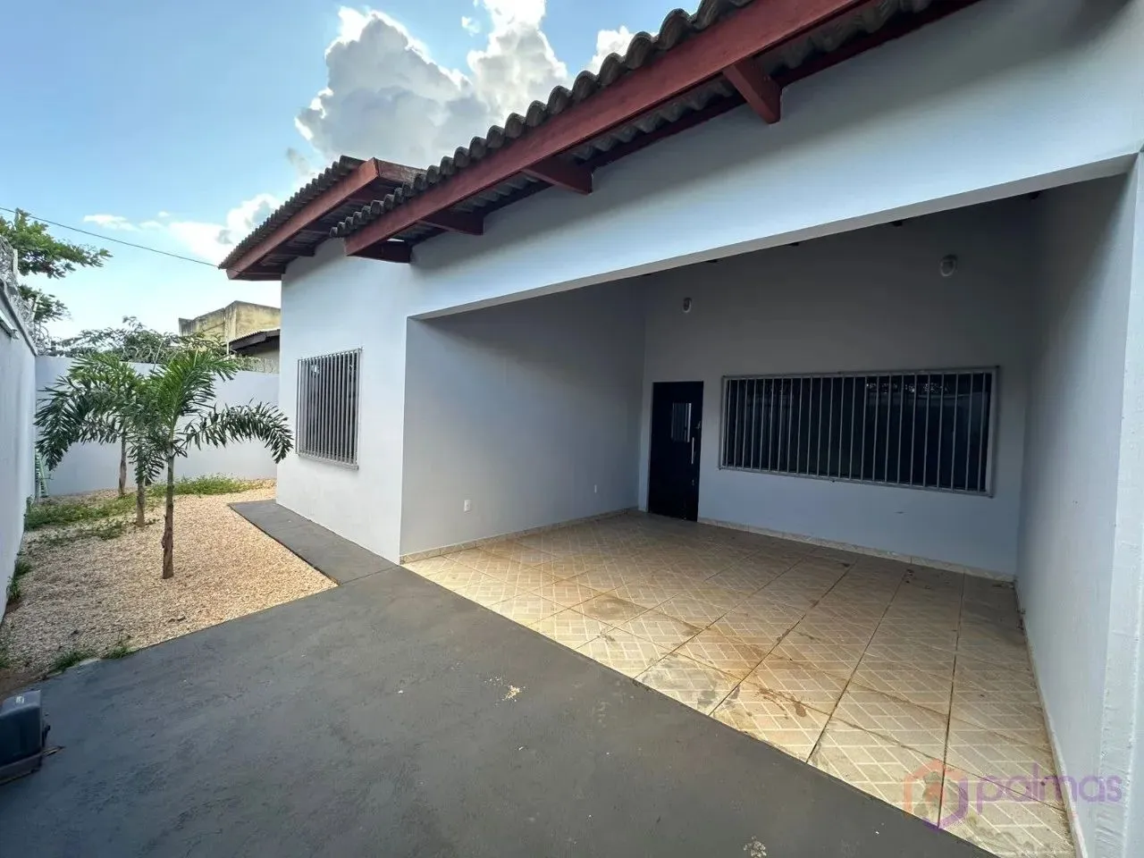 Casa à venda na 1204 Sul, Palmas-TO: 2 quartos, 1 suíte, sala ampla, garagem. Viva com con
