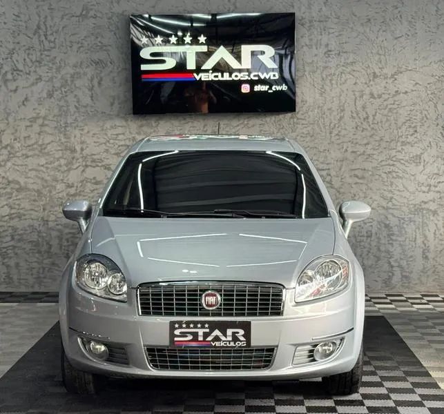 Fiat Linea Essen.sublime 1.8 Flex 16V 4P 2013 - Foto 2