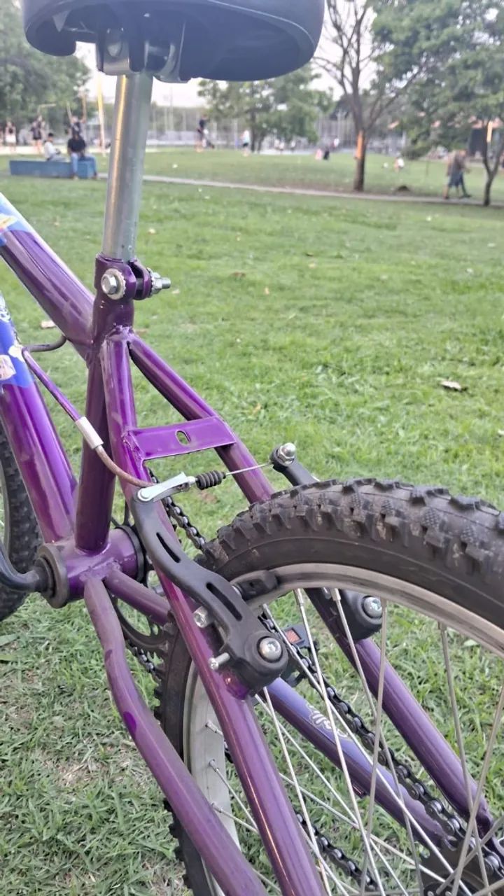 Bicicleta Infantil Semi-nova - Foto 5