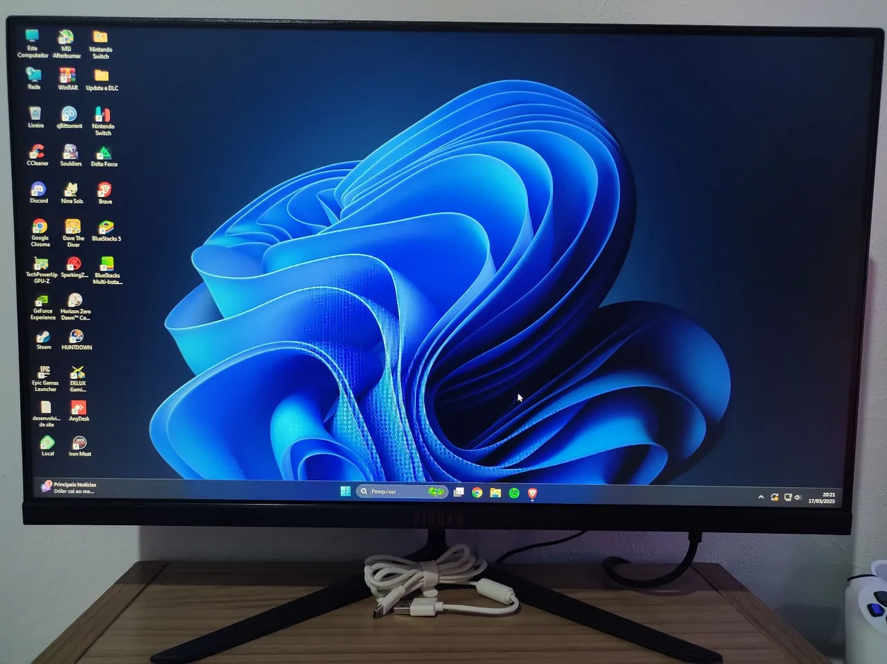 Monitor Gamer Pichau 75Hz FullHD 24 polegadas