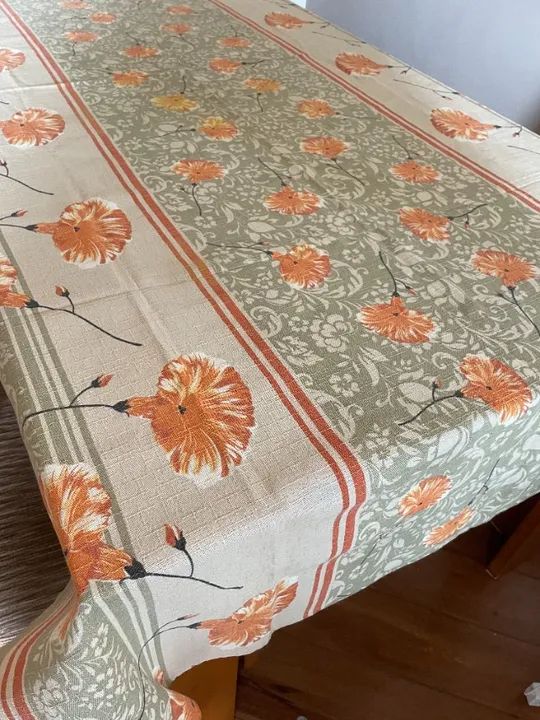 toalha de mesa foral 