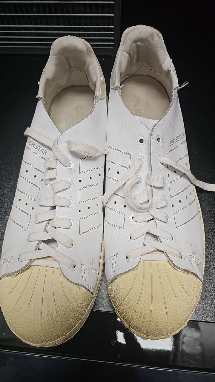Adidas Superstar - Branco com detalhes