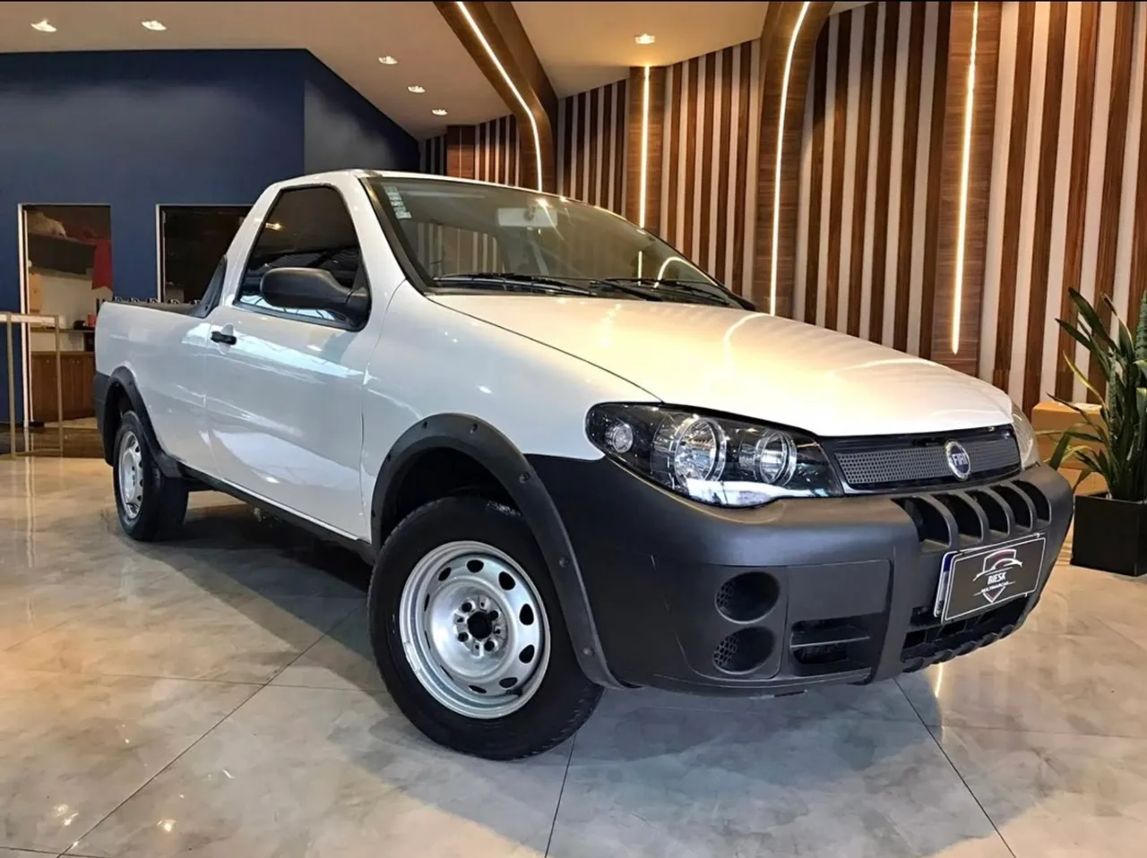 FIAT STRADA 2009 Usados e Novos