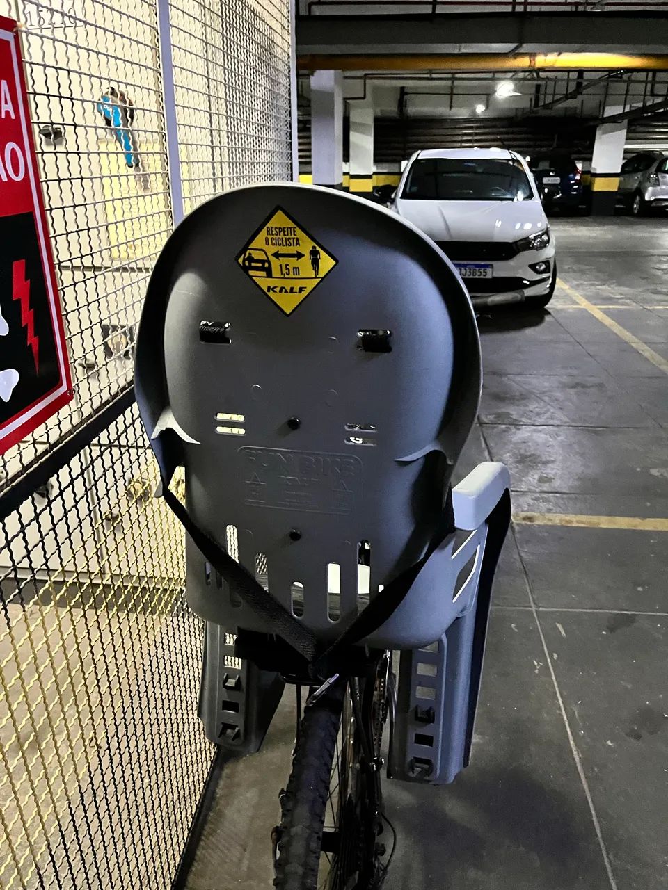 Cadeirinha Kalf infantil traseira - Foto 4