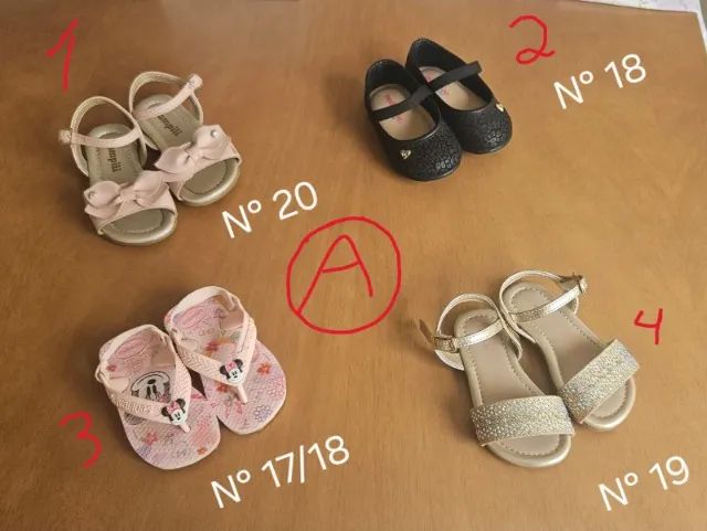 Sapatinhos e Sandálias de Bebês
