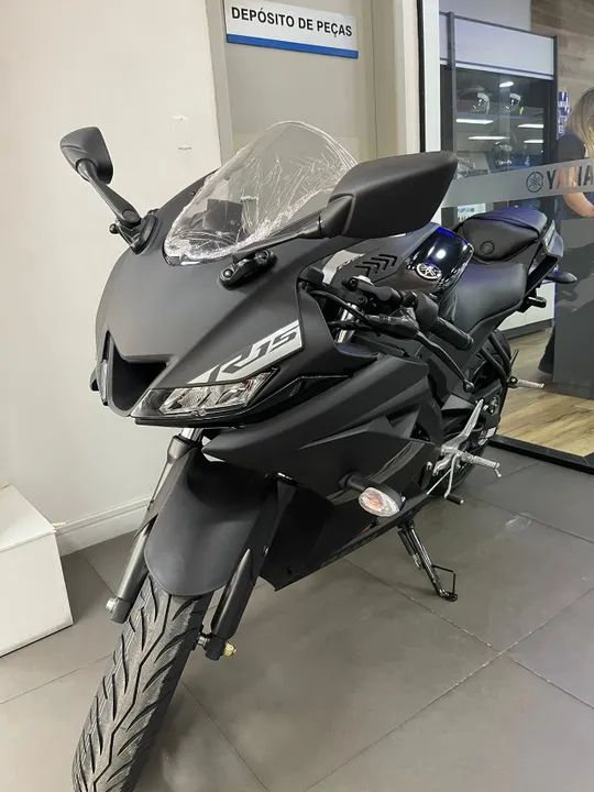 R-15 preta 2025 - Filha única disponivel! Acaba rápido - Foto 5