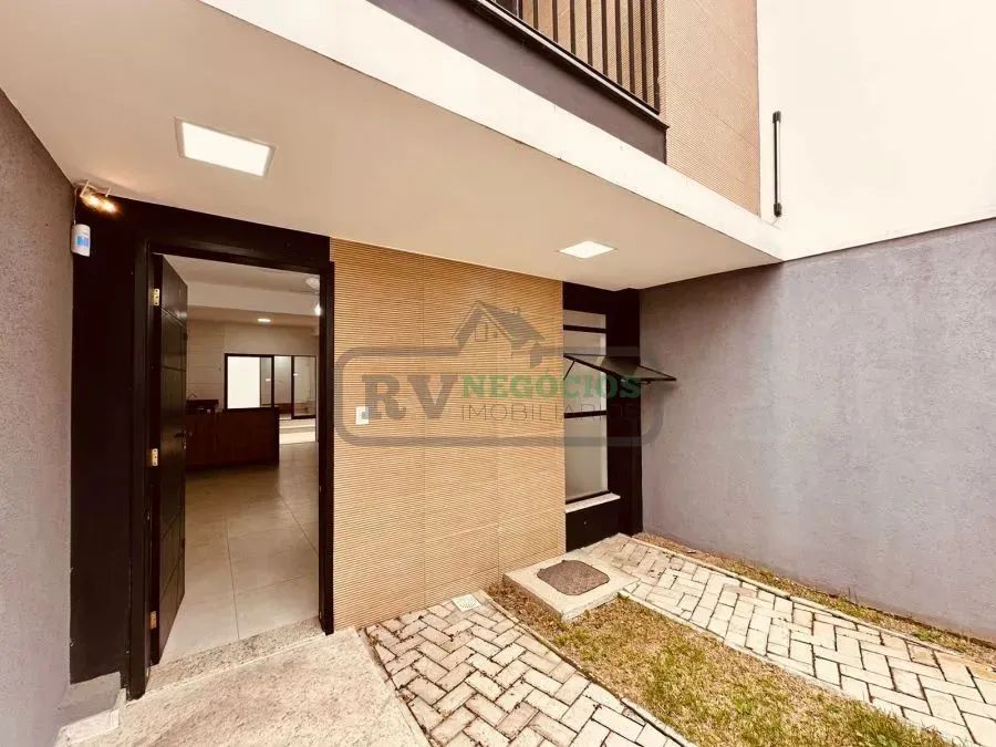 RV2125ML - Uma casa estruturada e espaçosa no São Pedro - 3 quartos - Foto 2