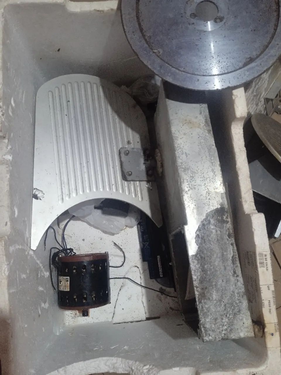 Fatiadora de frios usada  - Foto 4