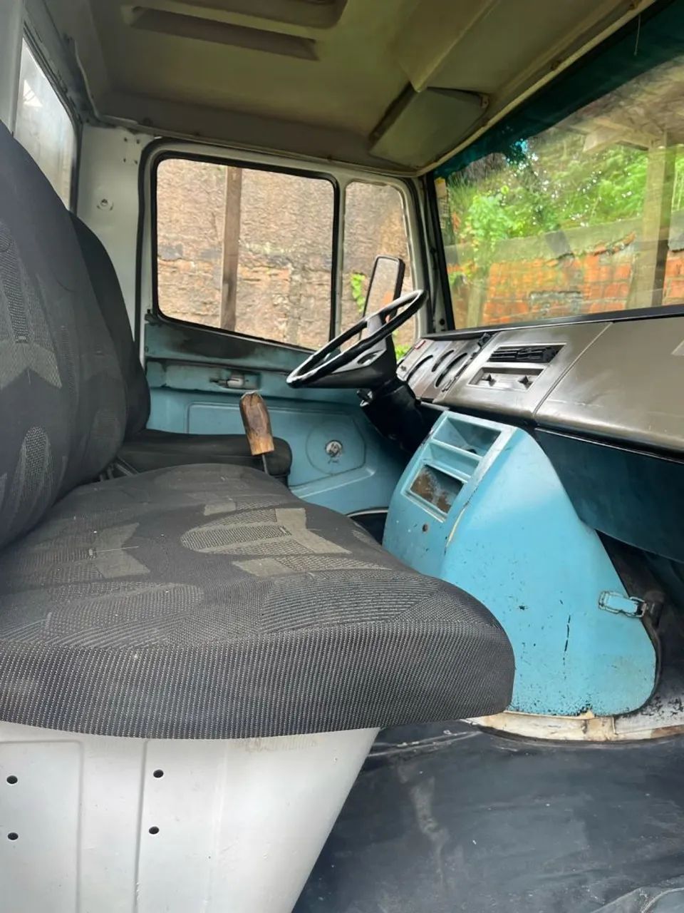 Mercedes Benz 710 4x2 - Foto 4