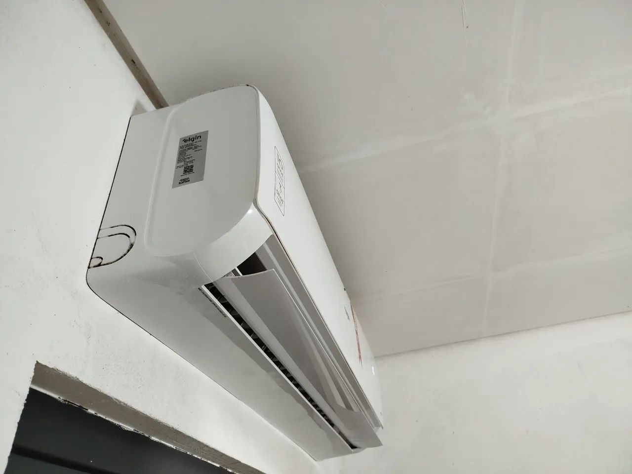 Ar Condicionado Elgin 24000 BTUs. 6 meses de uso - Foto 2