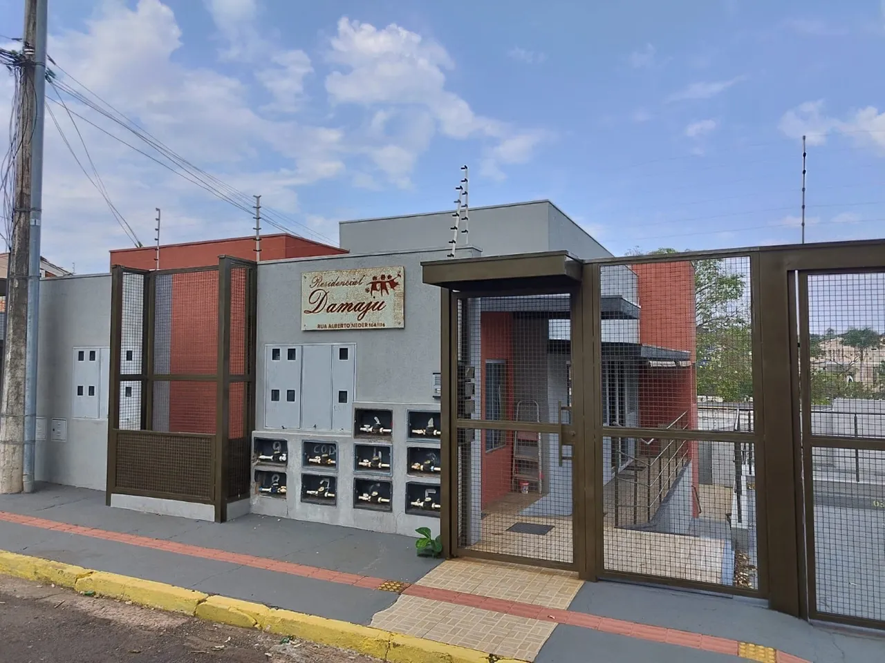 Alugo apartamento área central próximo a Uniderp