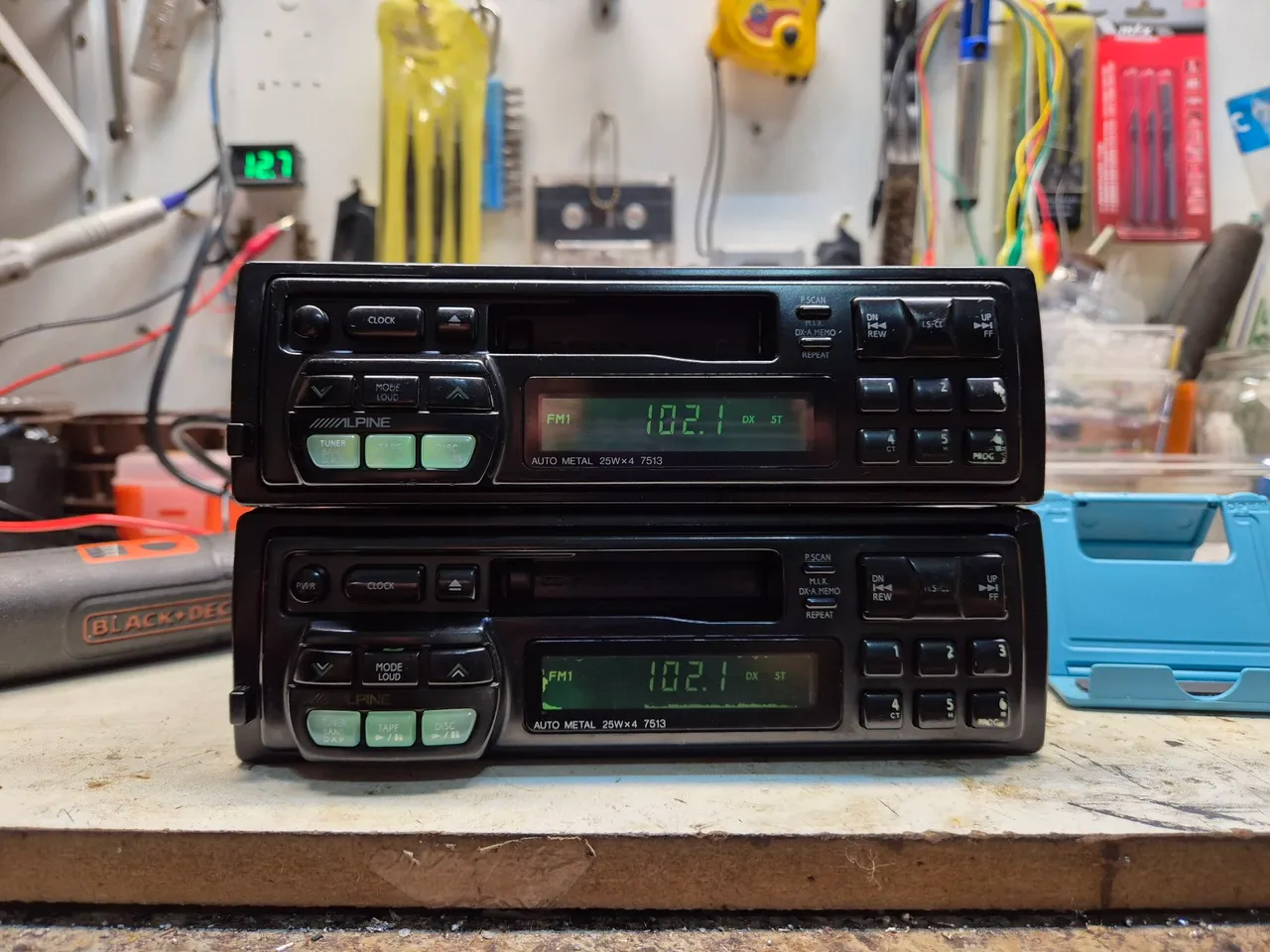 Rádio tocafitas Alpine 7513