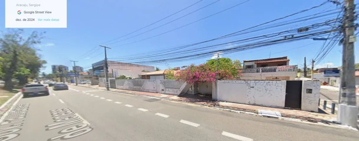CASARÃO NA FAROLÂNDIA (ARACAJU/SE) 764m²