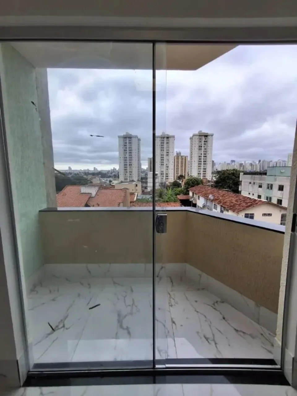 Apartamento de 3 Qtos no Setor Sudoeste por 320 Mil