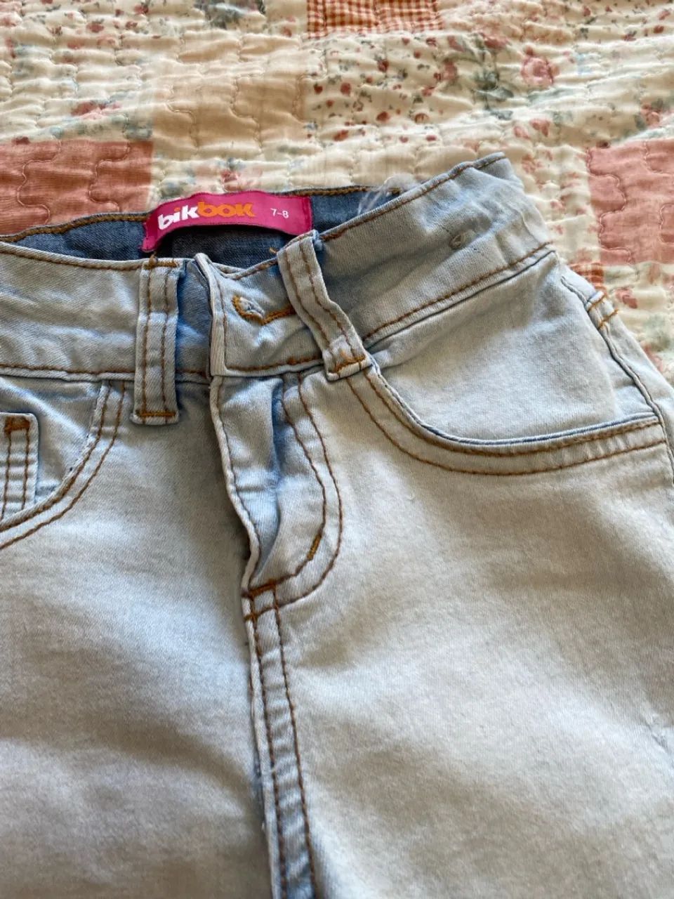 Calça Jeans Infantil com Barra Desfiada - Foto 3