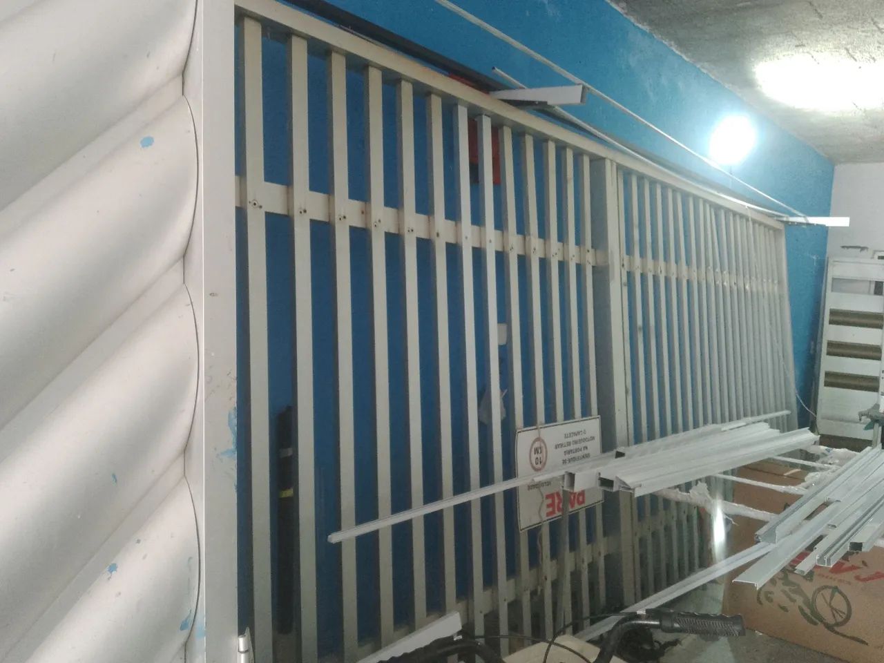 Portão de correr de alumínio64595629149827120