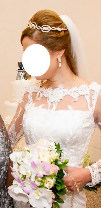 Vestido de noiva com renda e bordado a mão - Foto 5