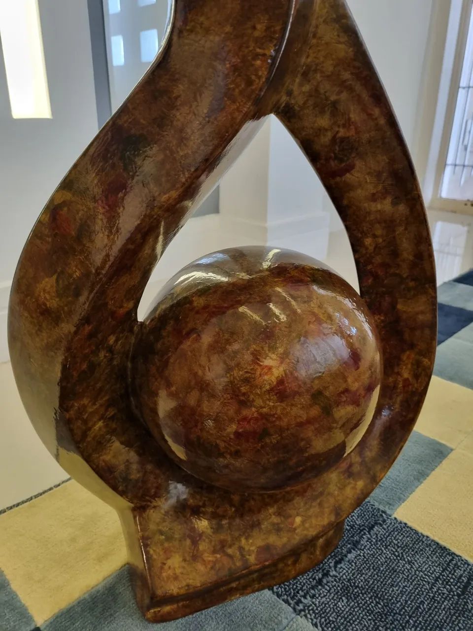 ESCULTURA GRANDE DE CERÂMICA PARA DECORAÇÃO  - Foto 2