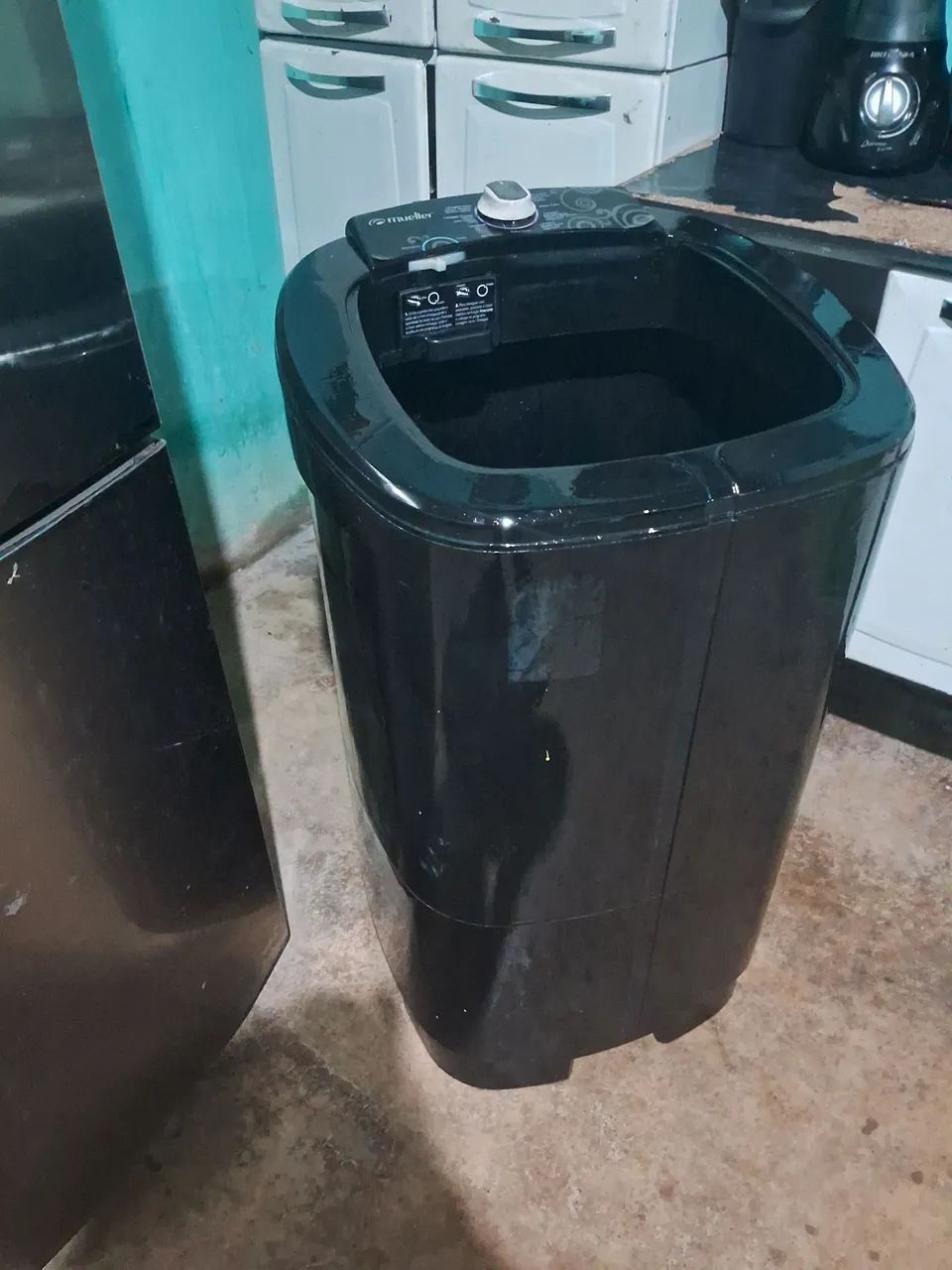 Vendo esta máquina de lavar 10 kilos não troco 