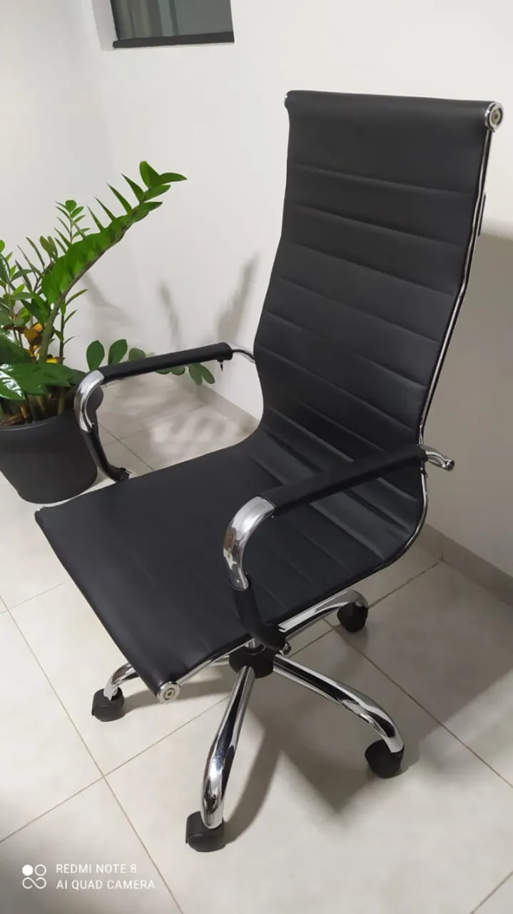 CADEIRA OFFICE PRESIDENTE CROMADA