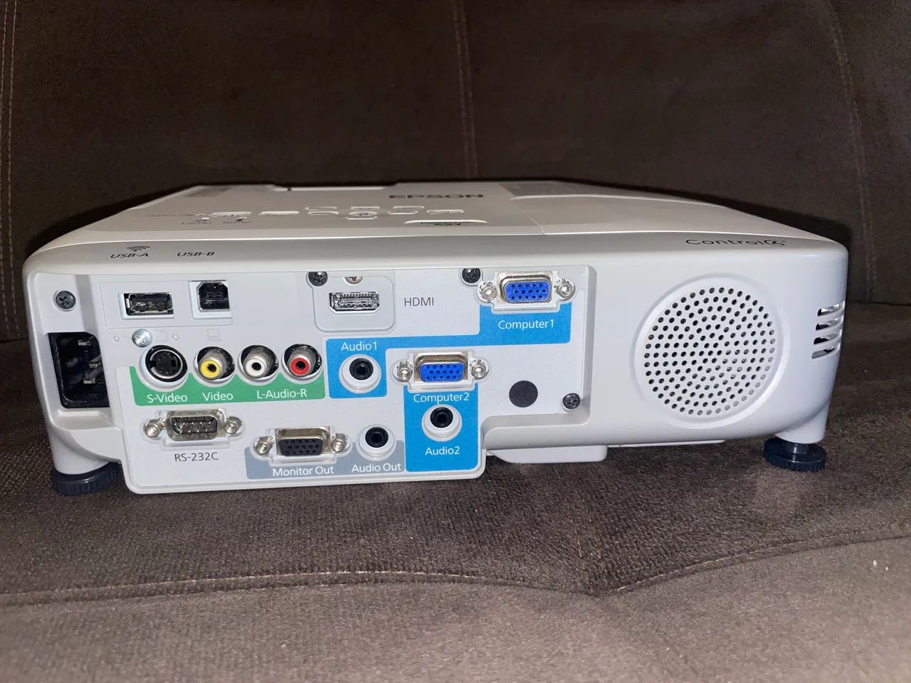 Projetor Epson H694A64396662902402123