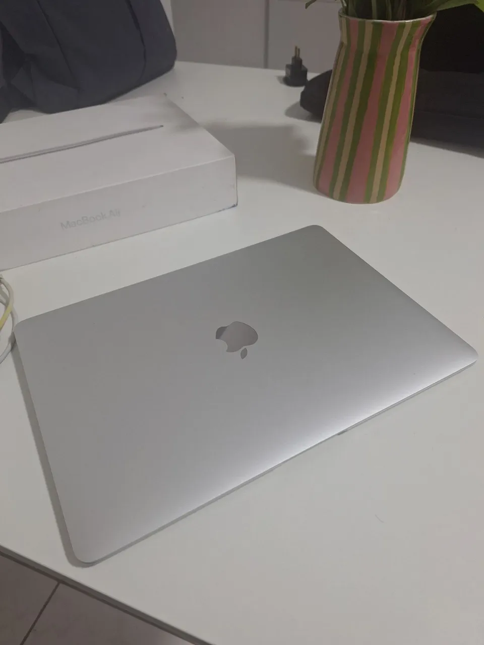 macbook air m1 16gb