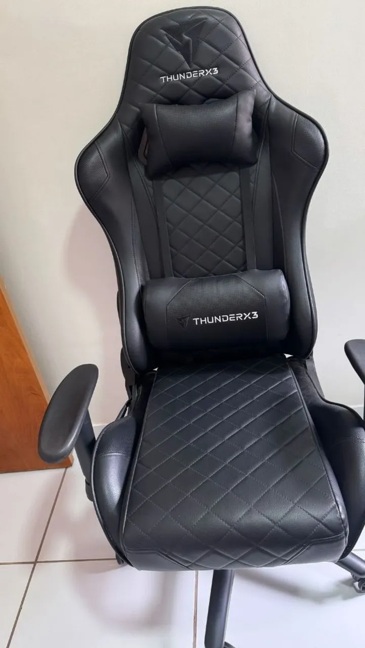 Cadeira Gamer ThunderX3 Preta