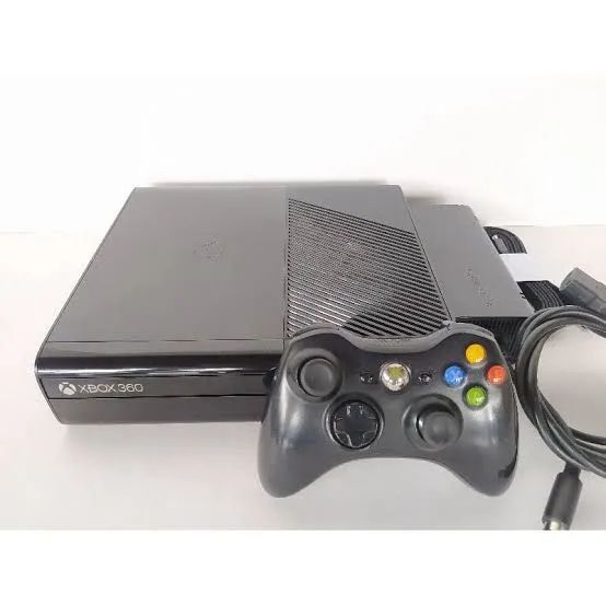Xbox 360 super slim original Bloqueado 