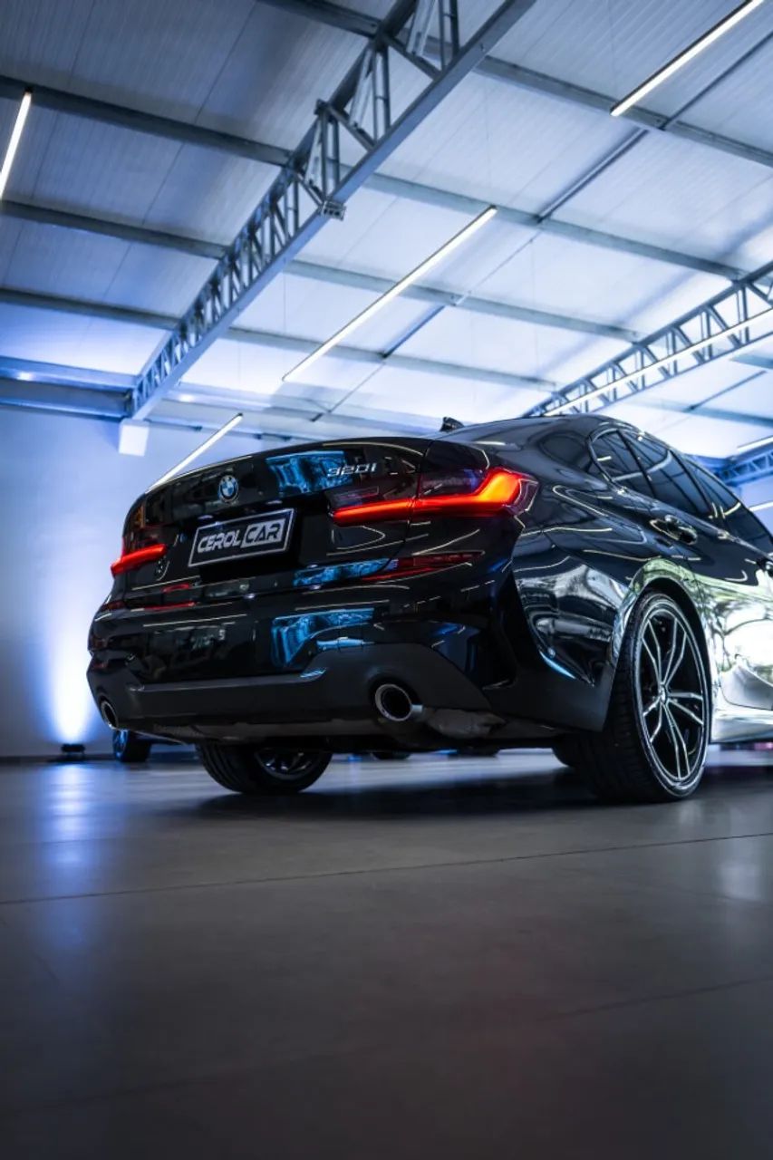 BMW 320i M Sport 2021 - All Black com Interna Conhaque - Foto 4