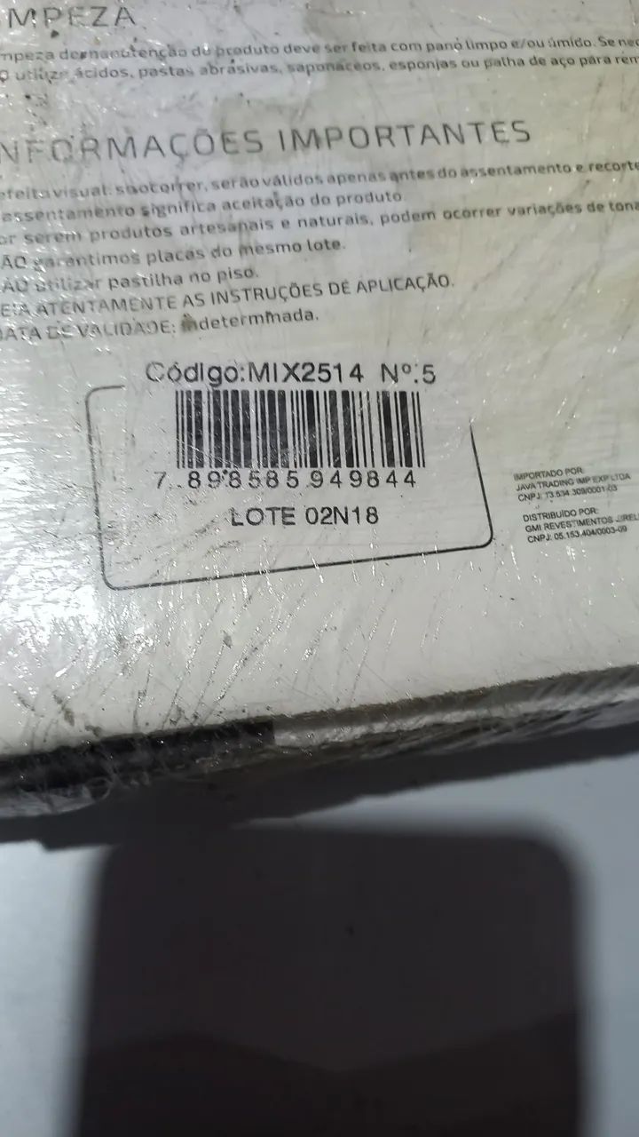  lote com 8 placas Pastilha de vidro 30x30 mosaico bege e marrom  - Foto 3