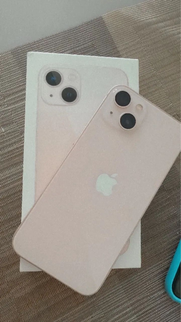 Vendo iPhone 13 138gb com 3 meses de uso. Completo