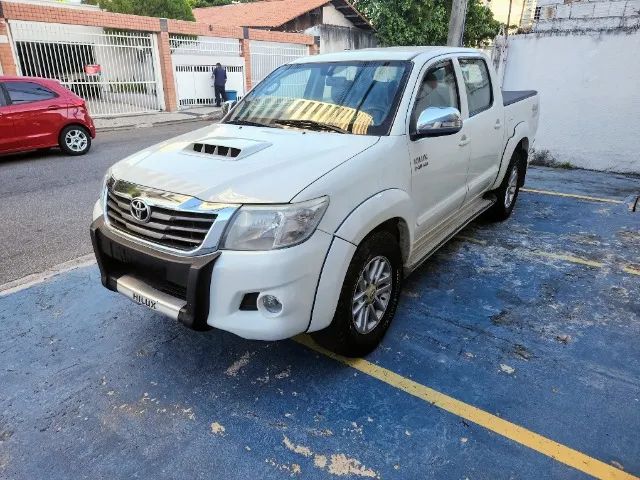Toyota Hilux 2013 SRV Completa Blindada. Oportunidade! - Foto 2